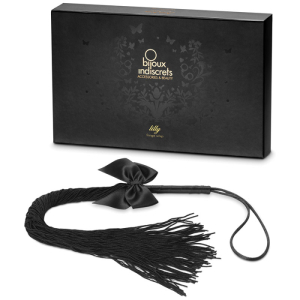 Плеть Bijoux Indiscrets - Lilly Fringe Whip, черная_4 Плеть Bijoux Indiscrets - Lilly Fringe Whip, черная_4
