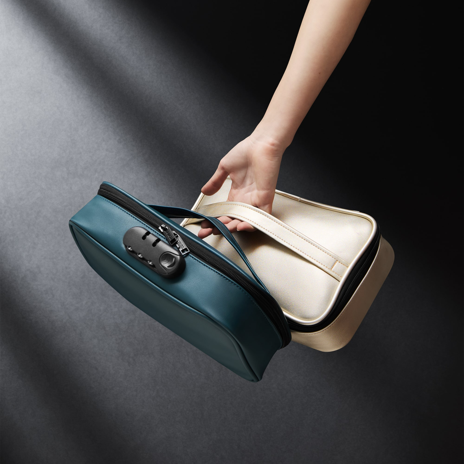 Сумочка для хранения игрушек Dorcel DISCREET BOX LUXURY GOLD_8