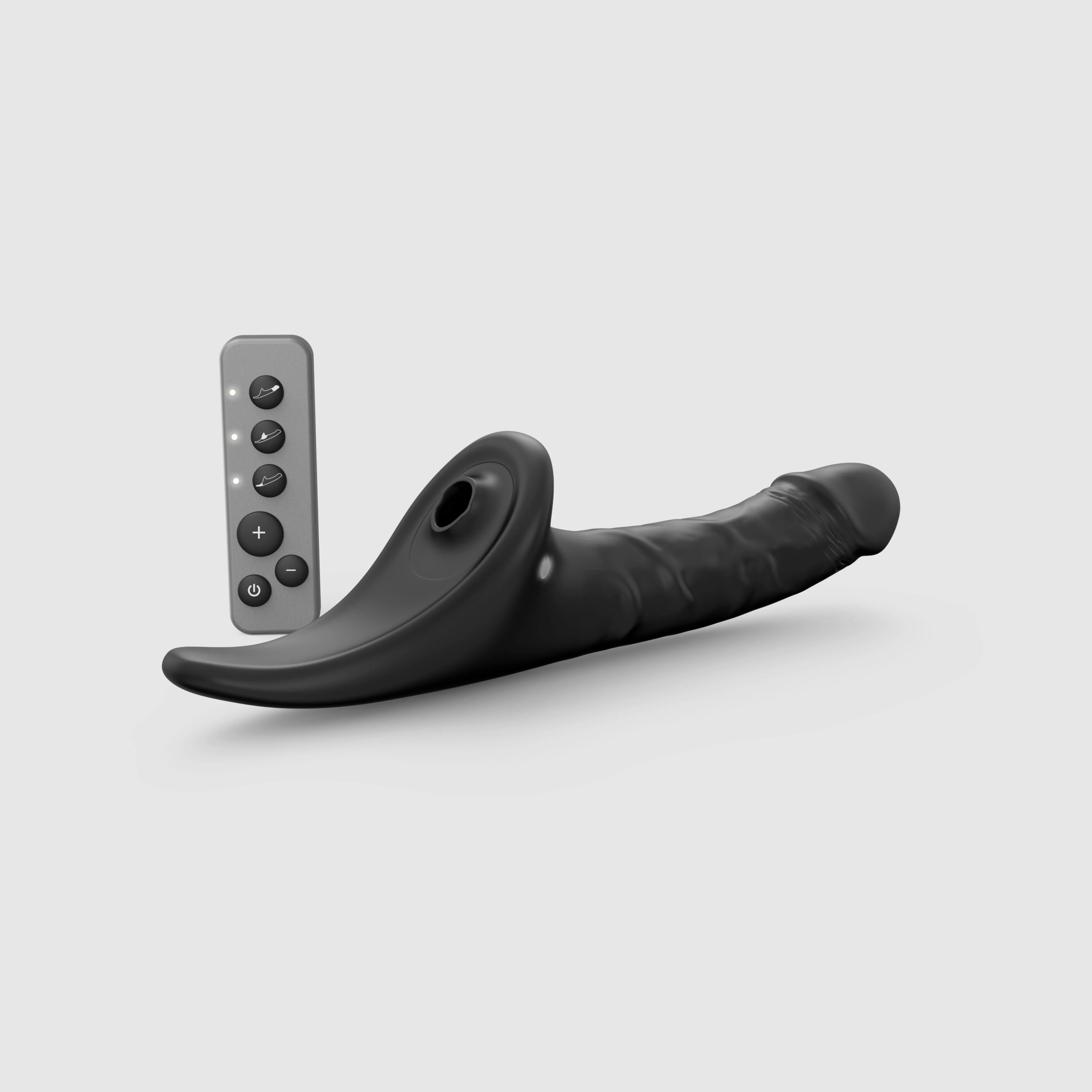 Фаллоимитатор Strap-on-me MULTI ORGASM REALISTIC c клиторальной стимуляцией и вибрацией, M, черный_1