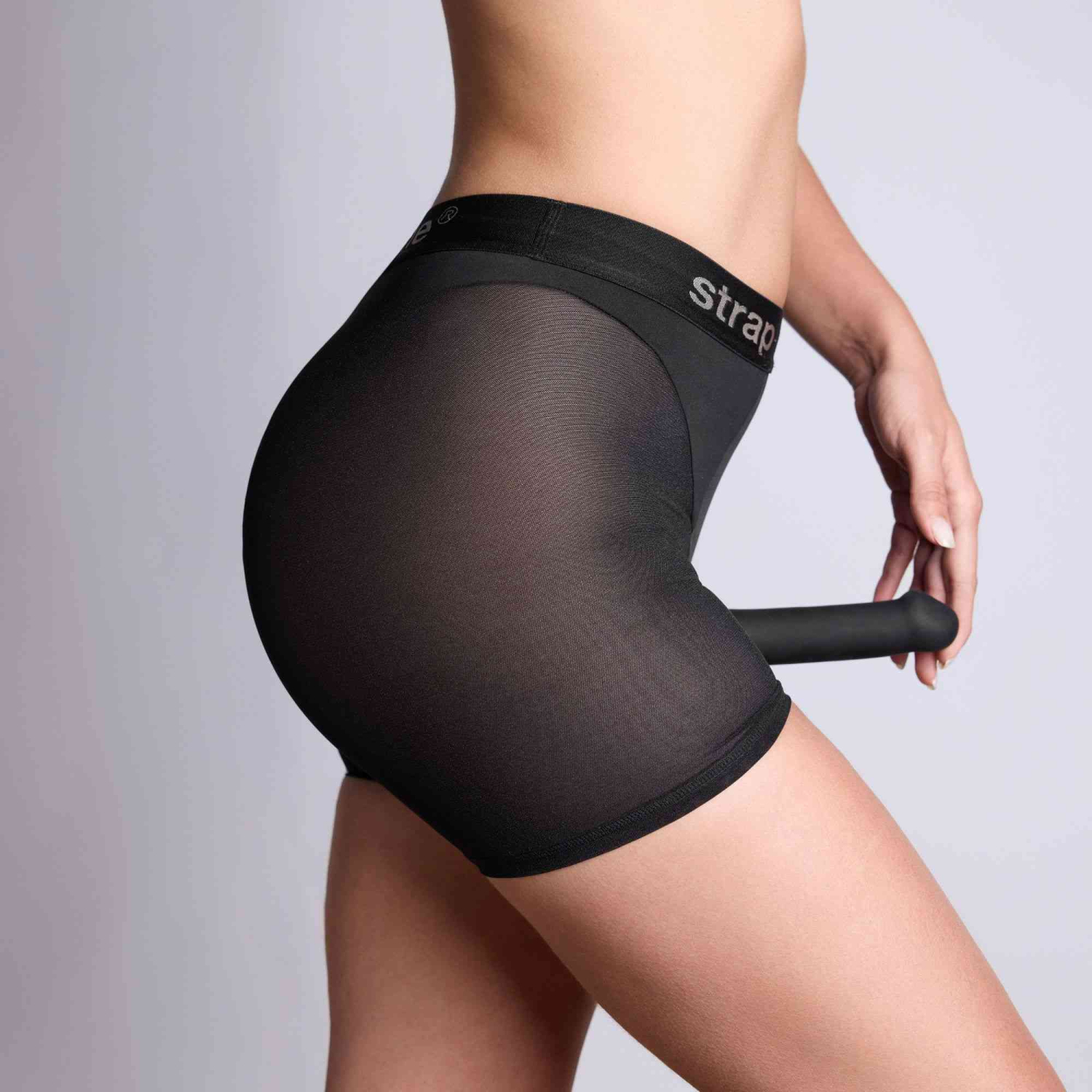 harnais-lingerie-halo-strap-on-me-02